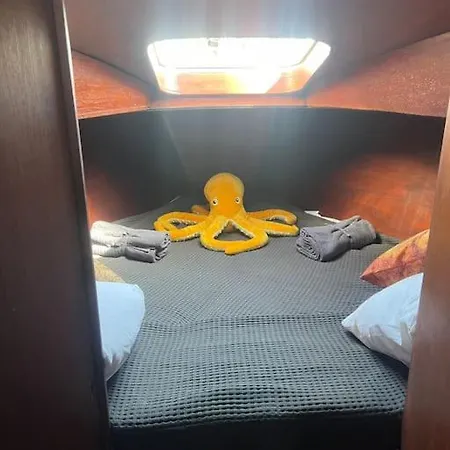 The Captains Locker - 30ft Yacht San Miguel de Abona